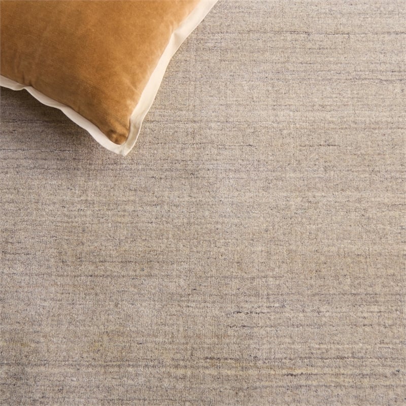 Safavieh Himalaya 6' X 9' Hand Loomed Rug in Stone