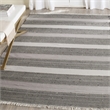 Safavieh Kilim 8' X 10' Hand Woven Rug in Beige