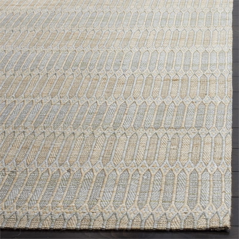 Safavieh Marbella 4' X 6' Hand Woven Bamboo Viscose Rug