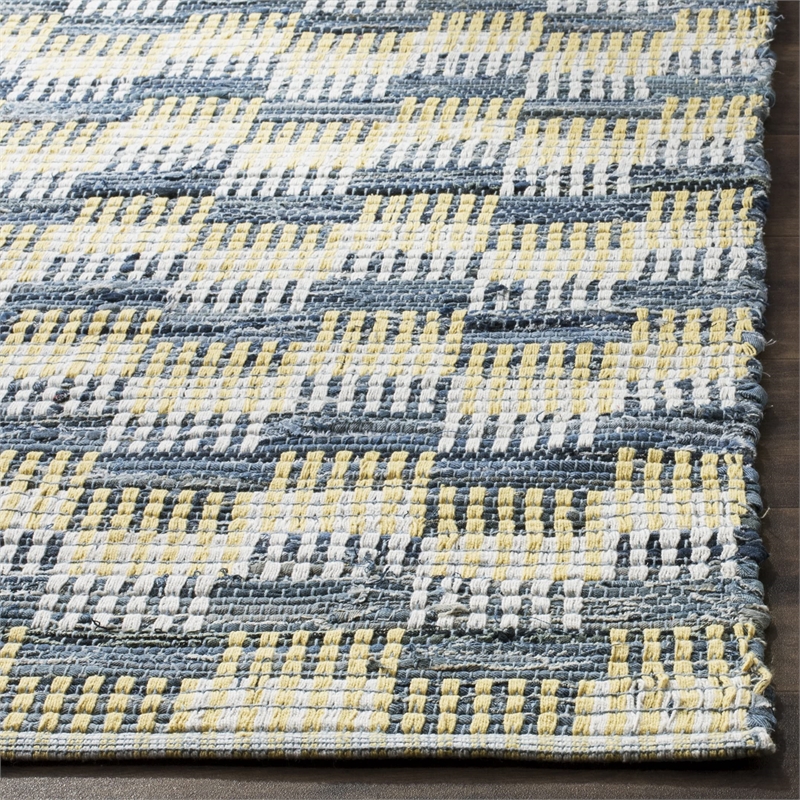 Safavieh Montauk 3' X 5' Hand Woven Cotton Pile Rug in Gold