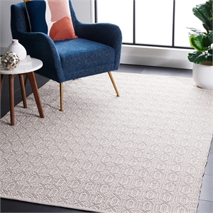Safavieh Montauk 4' X 6' Hand Woven Cotton Pile Rug in Ivory and Gray