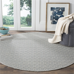 Safavieh Montauk 8' X 10' Hand Woven Cotton Pile Rug in Ivory and Blue