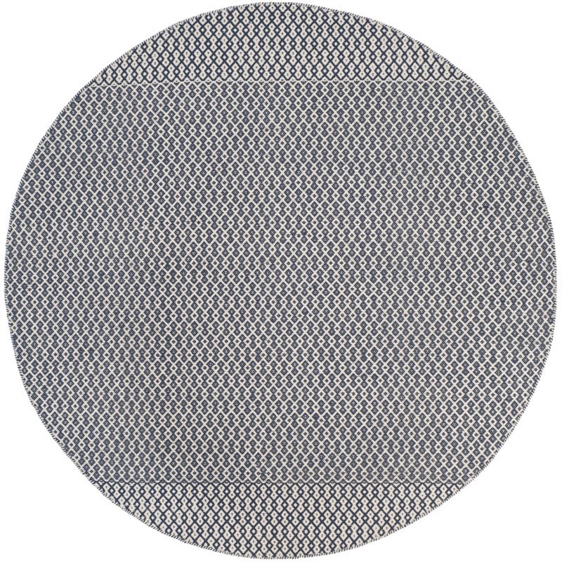 Safavieh Montauk 6' X 6' Round Hand Woven Cotton Rug in Ivory and Navy