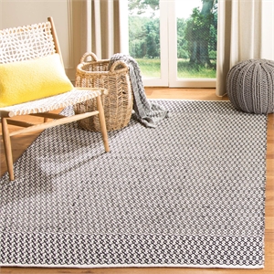 Safavieh Montauk 4' X 6' Hand Woven Cotton Pile Rug in Ivory and Black