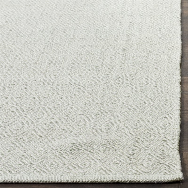 Safavieh Montauk 3' X 5' Hand Woven Cotton Rug in Ivory and Foam Green