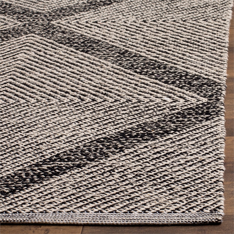 Safavieh Montauk 3' X 5' Hand Woven Cotton Rug in Black