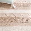 Safavieh Natura 2' X 3' Hand Tufted Rug in Beige