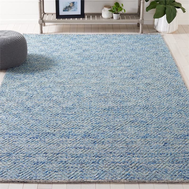 Safavieh Natura 6' X 9' Hand Tufted Rug in Blue