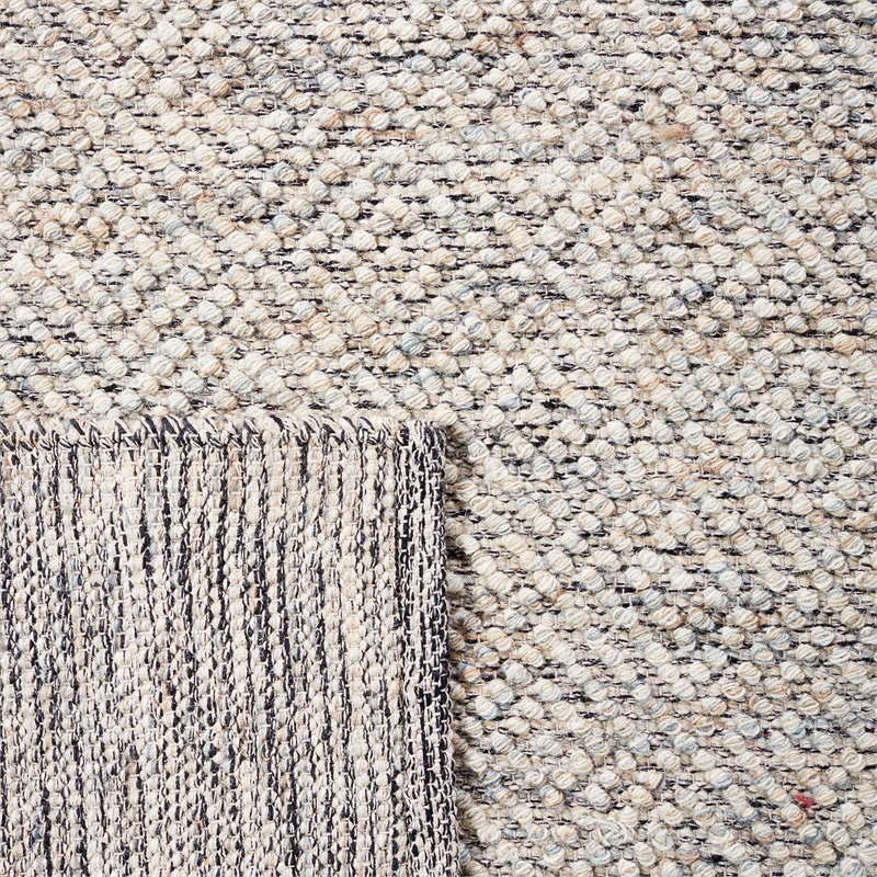 Safavieh Natura 4' X 6' Hand Tufted Rug in Camel and Gray