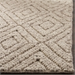 Safavieh Natura 5' X 8' Hand Tufted Rug in Beige