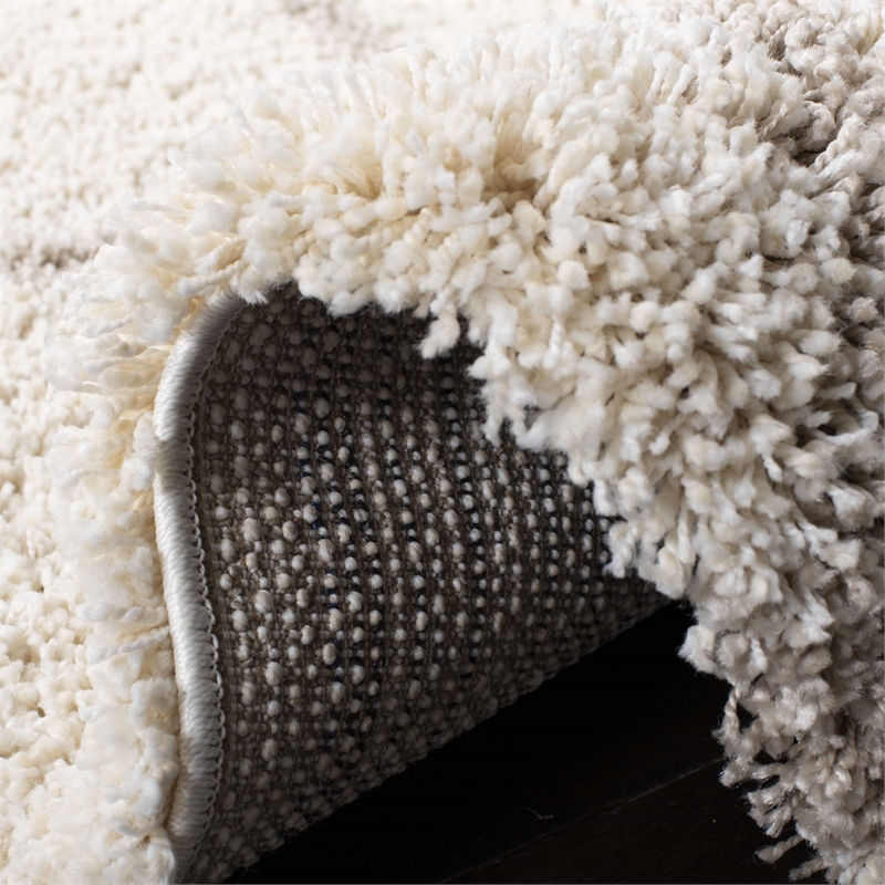 Safavieh Hudson Shag 6' X 9' Rug in Ivory and Beige