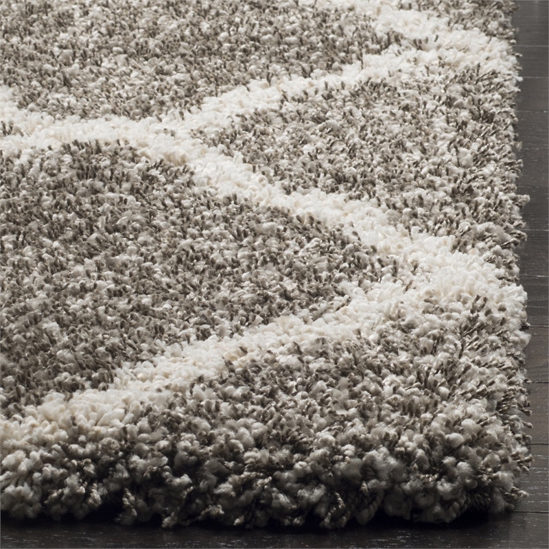 Safavieh Hudson Shag 3' X 5' Rug in Navy and Ivory