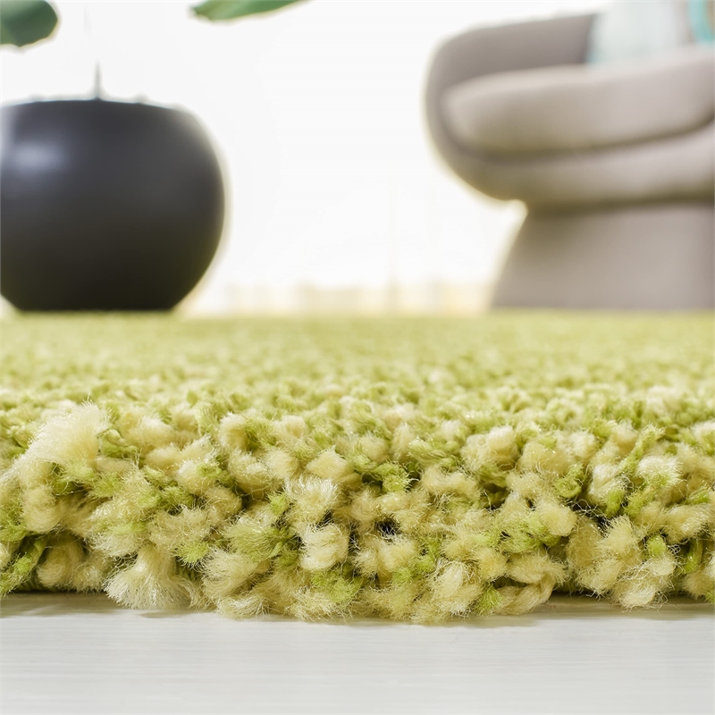Safavieh Santa Monica Shag 4' X 6' Rug in Green