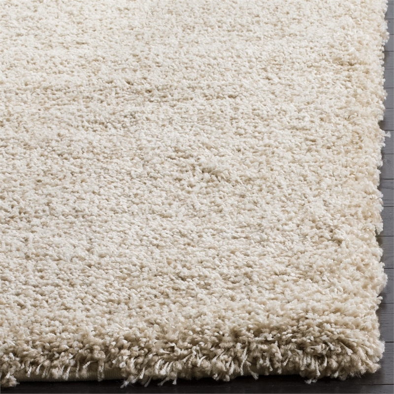 Safavieh Santa Monica Shag 4' X 6' Rug in Purple