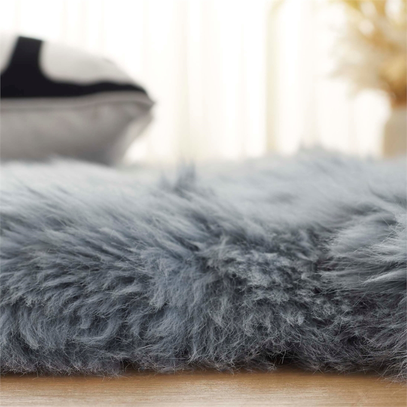 Safavieh Sheepskin Shag 2' X 6' Natural Sheep Skin Rug in Steel Blue