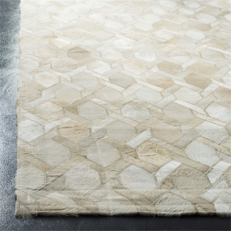 Safavieh Studio Leather 3' X 5' Hand Woven Leather Rug in Ivory