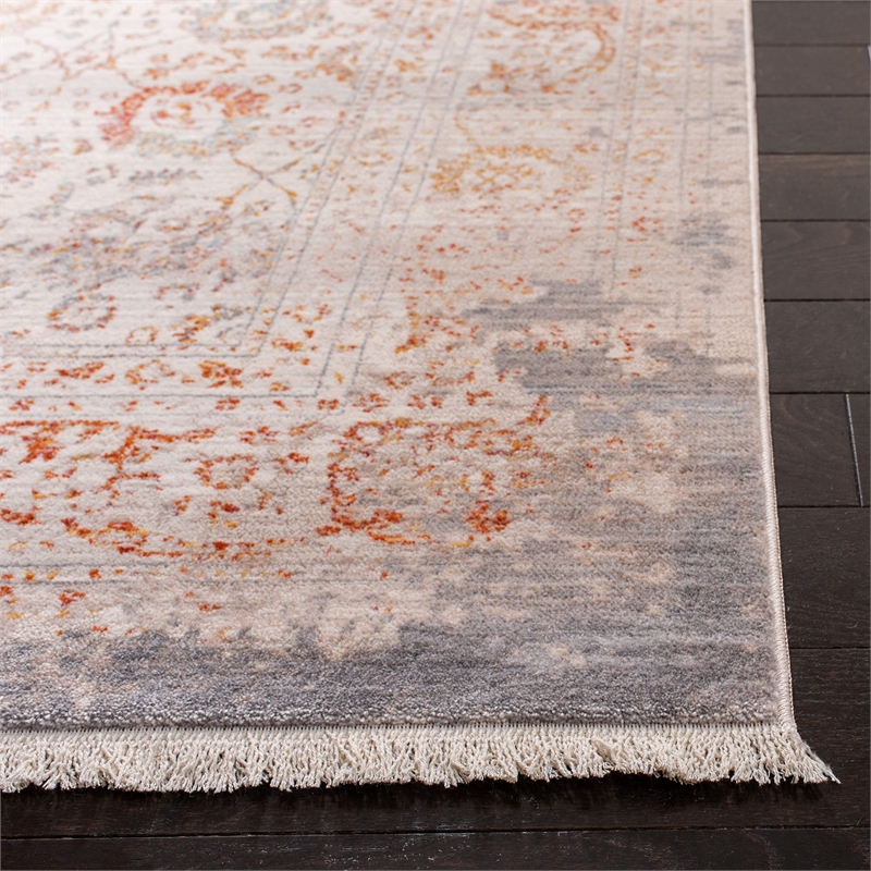 Safavieh Vintage 8' X 10' Rug in Gray