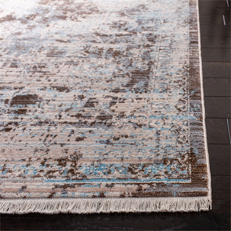 Safavieh Vintage 4' X 6' Rug in Brown and Light Blue