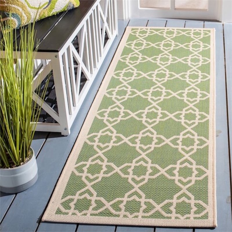 Safavieh Courtyard 2'-3