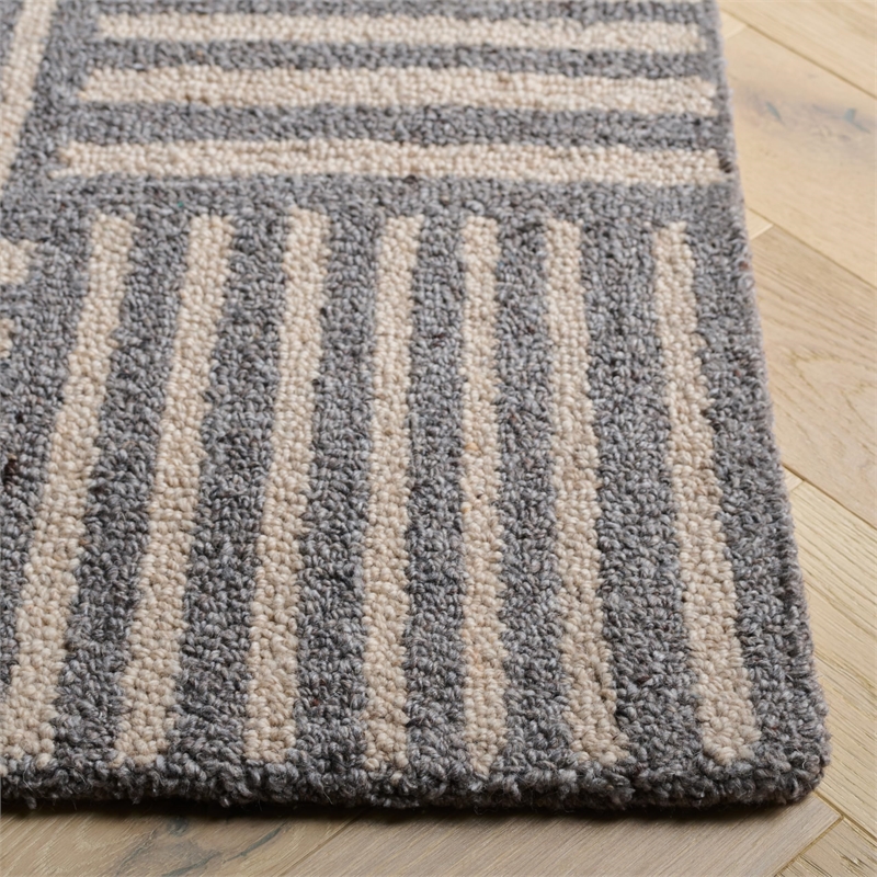 Safavieh Abstract 6' x 9' Hand Tufted Wool Rug in Ivory and Dark Gray