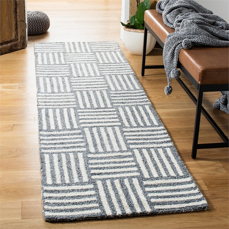 Safavieh Abstract 8' x 10' Hand Tufted Wool Rug in Ivory and Dark Gray