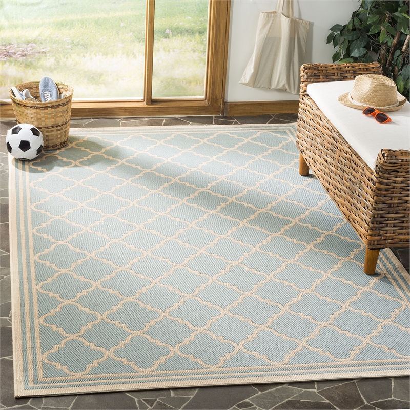 Safavieh Linden 100 8' x 10' Rug in Red and Creme