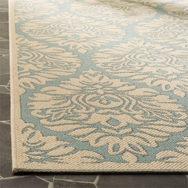 Safavieh Linden 100 2' x 8' Runner Rug in Red and Creme