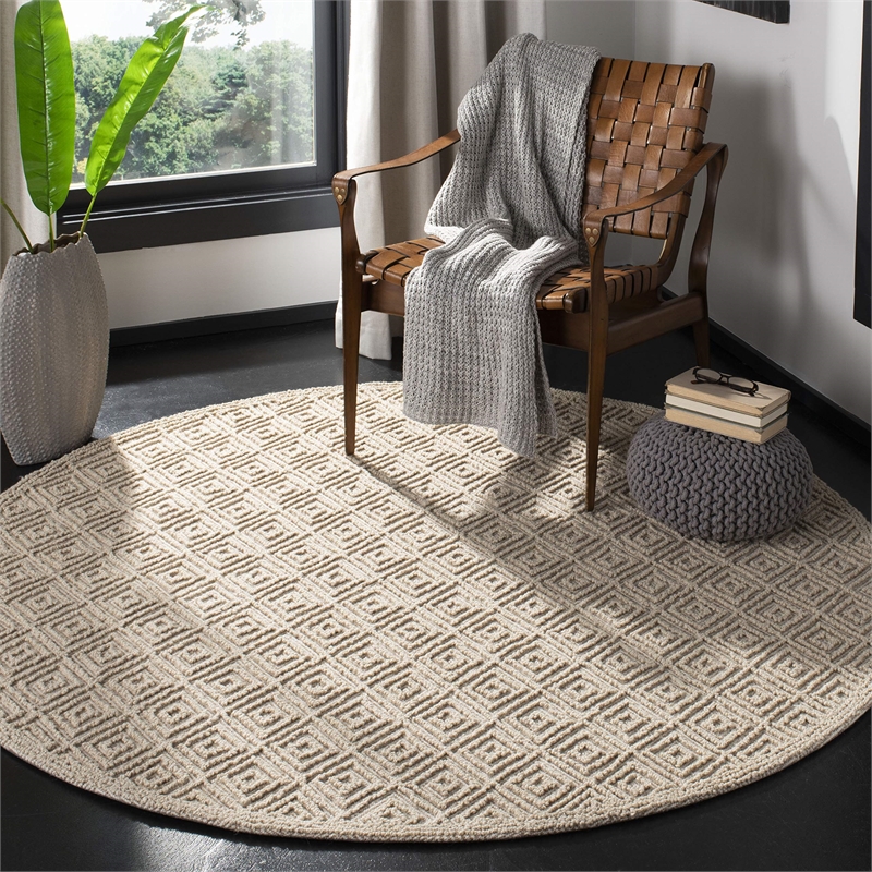 Safavieh Trace 200 6' Round Hand Tufted Wool Rug in Beige and Beige