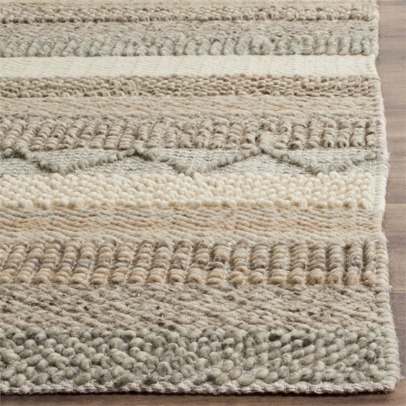 Safavieh Natura 11' x 15' Hand Woven Wool Rug in Beige