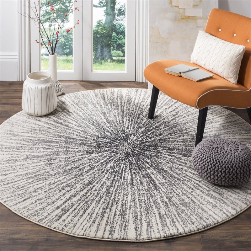 Safavieh Evoke 4' x 4' Round Rug in Black and Ivory