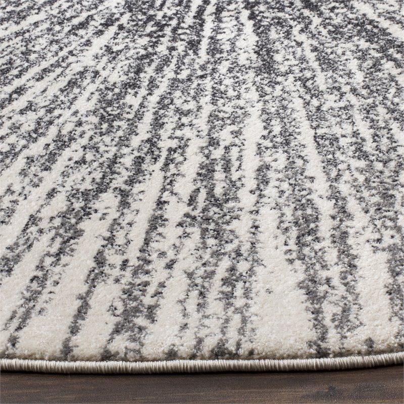 Safavieh Evoke 4' x 4' Round Rug in Black and Ivory