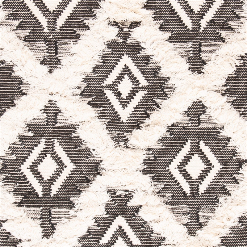 Safavieh Kenya 3' x 5' Hand Knotted Wool Rug in Black and Ivory
