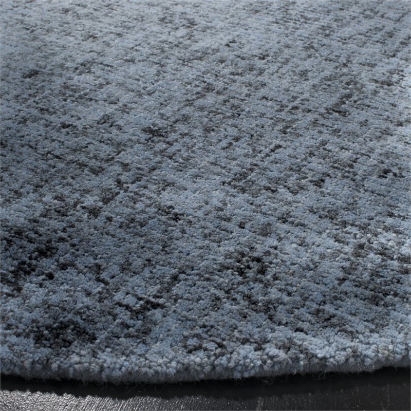 Safavieh Abstract 6' Round Hand Tufted Wool Rug in Blue