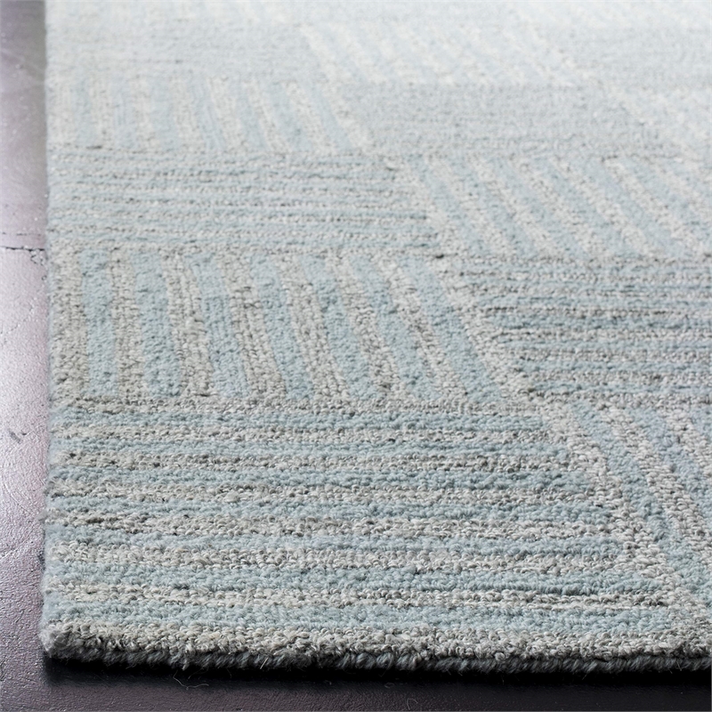 Safavieh Abstract 5' x 8' Hand Tufted Rug in Blue and Gray