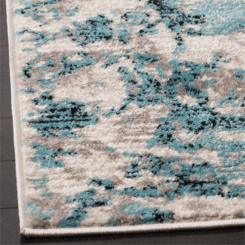 Safavieh Skyler 2' x 4' Rug in Blue and Ivory