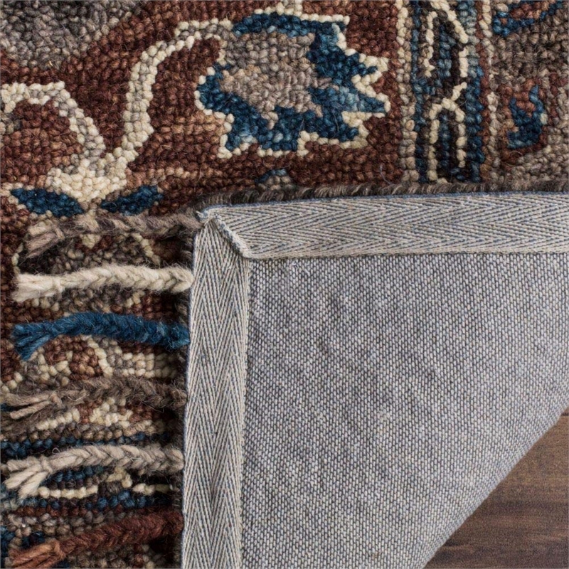 Safavieh Aspen 6' x 9' Hand Tufted Wool Rug in Charcoal