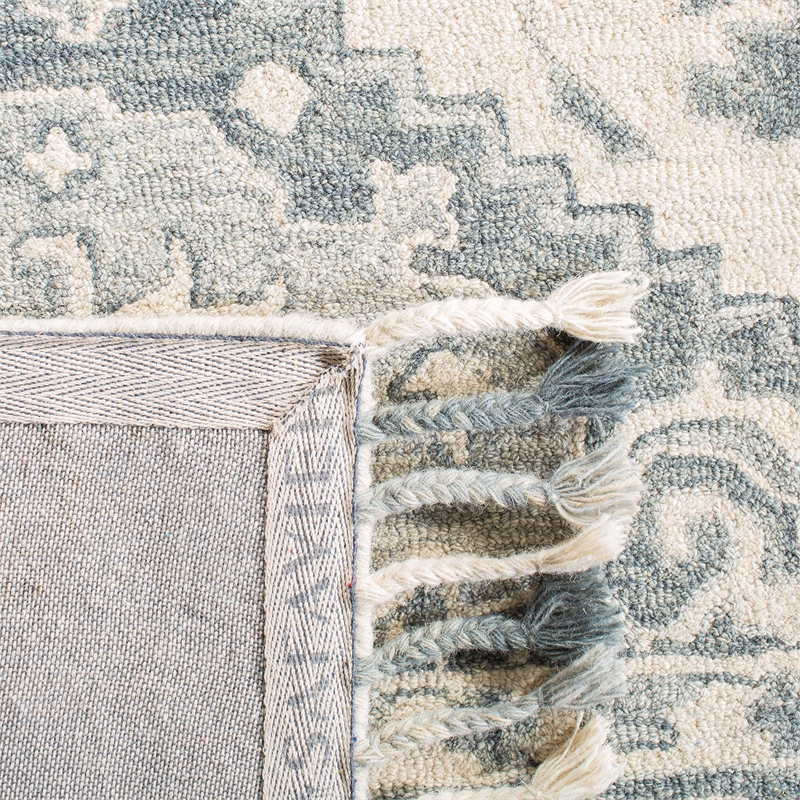 Safavieh Aspen 6' x 9' Hand Tufted Wool Rug in Gray