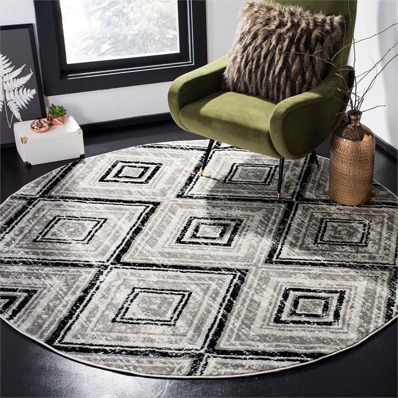 Safavieh Skyler 3' x 5' Rug in Gray and Ivory