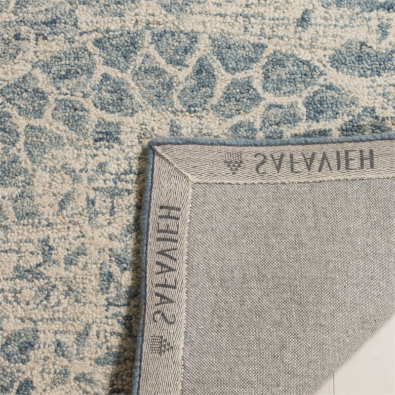 Safavieh Abstract 6' Round Hand Tufted Wool Rug in Ivory and Blue