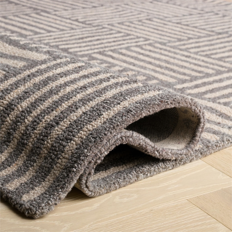 Safavieh Abstract 5' x 8' Hand Tufted Rug in Ivory and Dark Gray