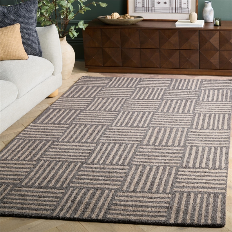 Safavieh Abstract 5' x 8' Hand Tufted Rug in Ivory and Dark Gray