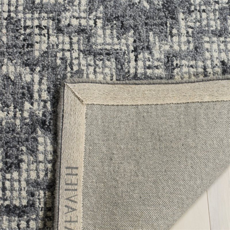 Safavieh Abstract 5' x 8' Hand Tufted Wool Rug in Ivory and Dark Gray