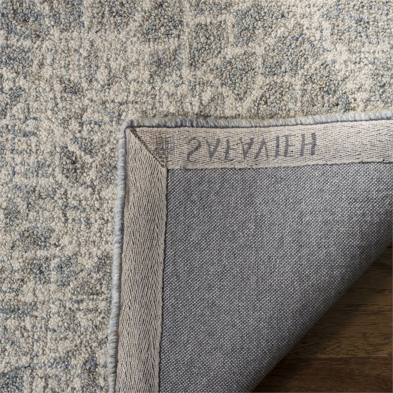 Safavieh Abstract 5' x 8' Hand Tufted Wool Rug in Ivory and Gray