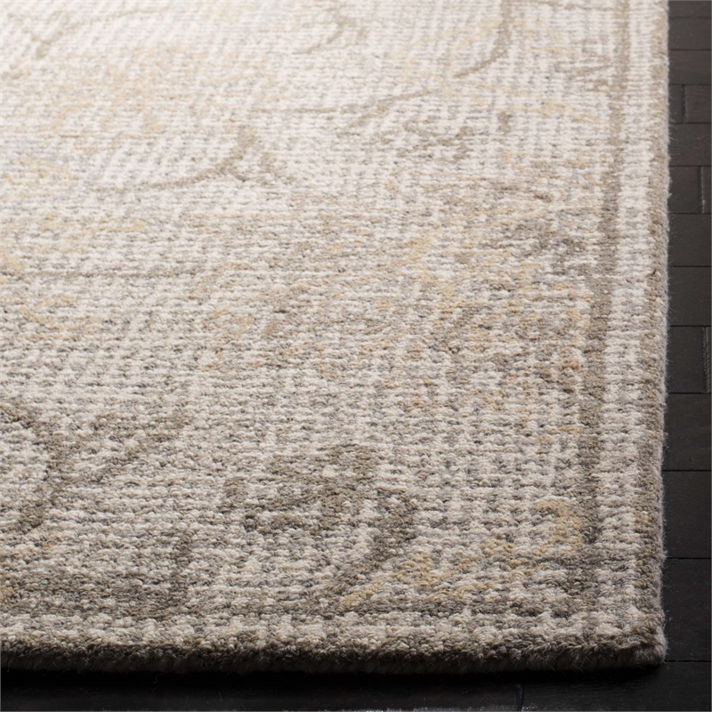 Safavieh Abstract 5' x 8' Hand Tufted Wool Rug in Light Gray and Ivory