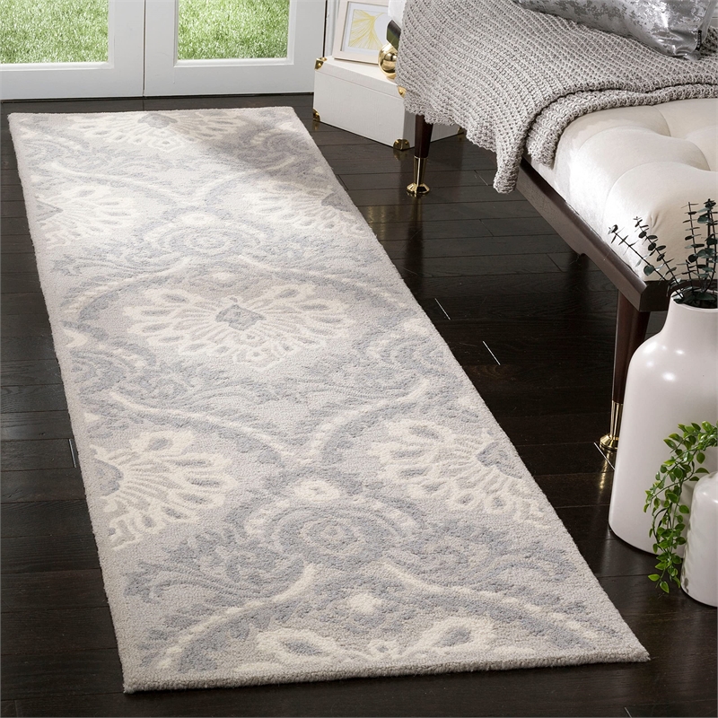 Safavieh Blossom 2'6