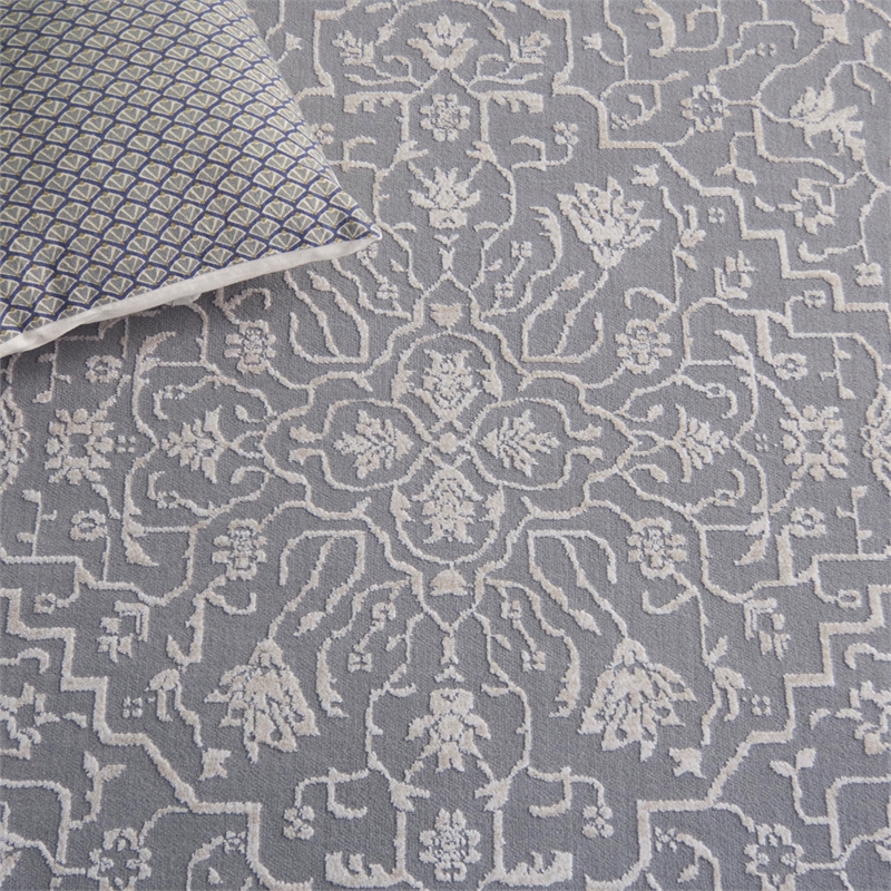Safavieh Reflection 5' Round Rug in Light Gray and Cream