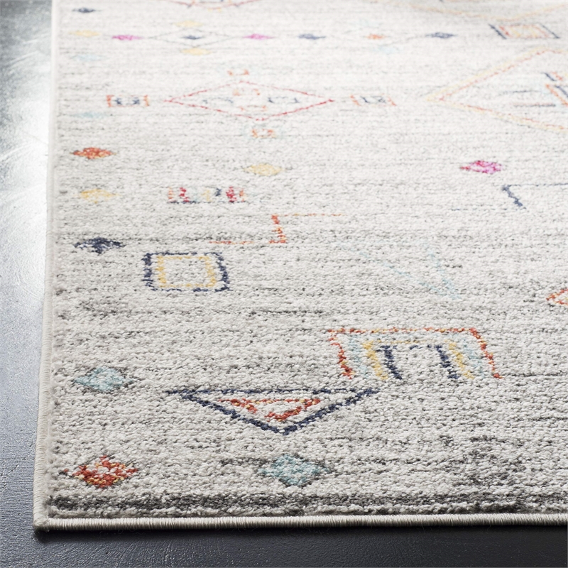 Safavieh Adirondack 4' x 6' Rug in Light Gray and Gold