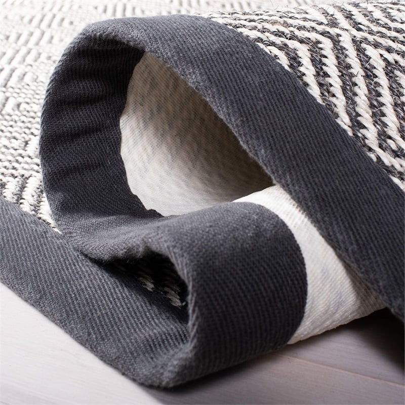 Safavieh Natural Fiber 9' x 12' Rug in Natural and Dark Gray