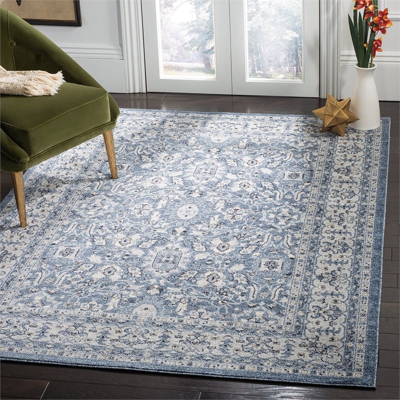 Safavieh Charleston 4' x 6' Rug in Navy and Cream