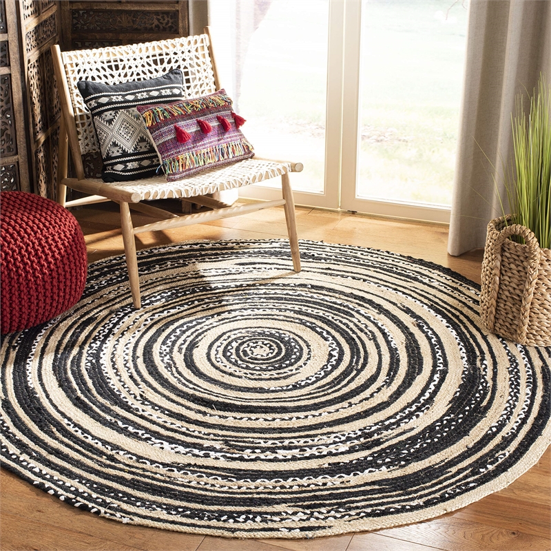 Safavieh Cape Cod 3' Round Hand Woven Jute Rug in Black and Ivory